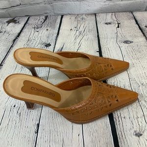 Camel Colored 4” Heels NWOT